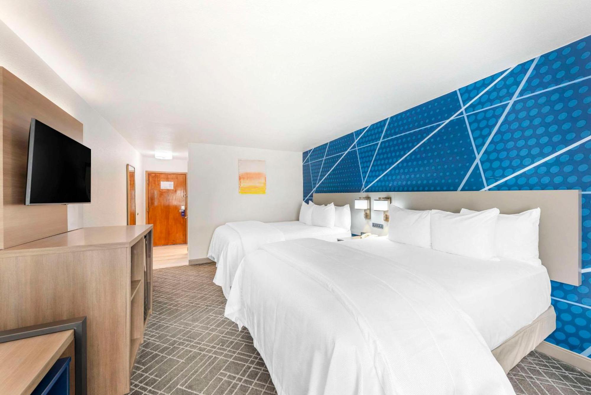 Mini-hôtel Comfort - Near Fort Cavazos 3*