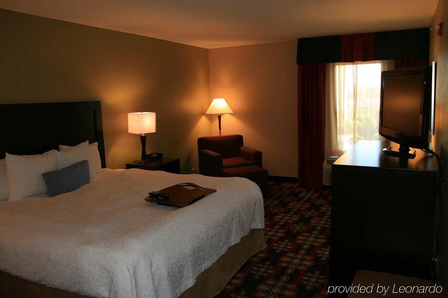 Gasthof Comfort - Near Fort Cavazos
